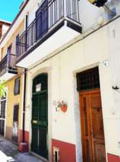 Foto VENDESI APPARTAMENTO IN VIA GIORDANO BRUNO - VENOSA