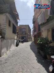 Foto VENDESI BILIVELLO LOCATO  CON CONTRATTO A CANONE CONCORDATO - POSILLIPO