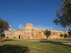 Foto VENDESI CASTELLO A TRICASE