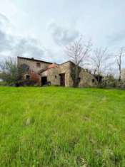 Foto Vendesi Colonica Su 2 Piani Da Ristrutturare Rif. V82