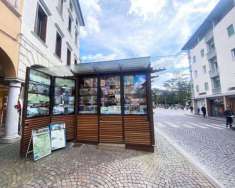Foto Vendesi edicola storica ristrutturata  posizione centrale Belluno