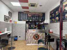 Foto VENDESI PIZZERIA KEBAB VICINO OSPEDALE HUMANITAS IN CORSO PRINCIPE ODDONE