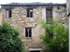 Foto VENDESI PORNASSIO, LOCALITA' VILLA, BORGATA BARBEI ,RUSTICO IN PIETRA CON ACCESSO CARRAIO