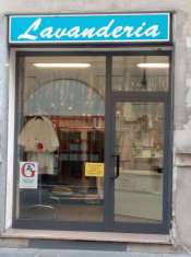 Foto Vendita attività commerciale Piazza Cavalli Piacenza (PC)