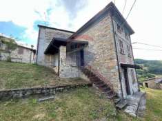 Foto Vendita casa semindipendente Via Busseto Alta Val Tidone (PC)