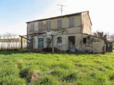 Foto Vendita Casa singola da 250 mq  con giardino