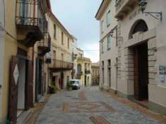 Foto Vendita grande appartamento in centro storico