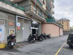 Foto Vendita locale commerciale Via dell'Alloro 1 Genova (GE)