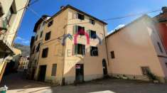 Foto Vendita Stabile / Palazzo Borgo a Mozzano (LU)