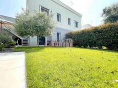 Foto Vendita Villa a schiera da 170 mq  in Via Grazia Deledda