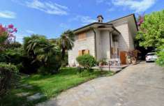 Foto Vendita villa singola Via Capezzano Monte Pietrasanta (LU)