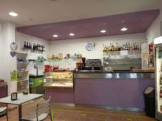 Foto VENDO ATTIVIT� DI BAR GI� AVVIATA, ARREDATA