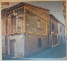 Foto Vendo due locali in corso Caudino