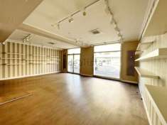 Foto Vendo Negozio Corso Europa 147 / 149 Genova 180 mq