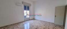 Foto VIA FARDELLA - Appartamento al primo piano, mq 110 ca, 3 vani+accessori oltre terrazzo esclusivo al piano superiore. Euro 140mila CL G