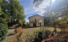 Foto VILLA - PANORAMICA- AMPIO PARCO ALBERATO