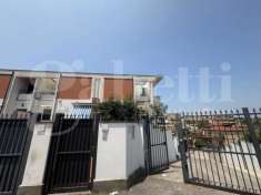 Foto Villa a schiera - Roma . Rif.: Cod. rif 3242685VRG