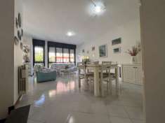 Foto Villa a schiera - Terracina . Rif.: Cod. rif 3159671VRG