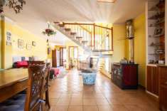 Foto Villa a schiera d'angolo in vendita a Viano