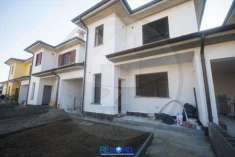 Foto VILLA A SCHIERA in Vendita, 3 Locali, 140 mq, RONCARO