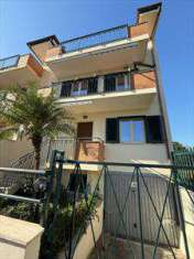 Foto VILLA A SCHIERA in Vendita, MARIGLIANELLA