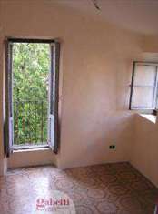 Foto Villa a schiera in Vendita, pi di 6 Locali, 180 mq (Todi)