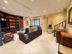 Foto Villa a schiera in Vendita, pi di 6 Locali, 200 mq (San Giovann