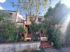 Foto Villa a schiera in Vendita, pi di 6 Locali, 230 mq (Amelia)