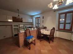 Foto Villa a schiera in vendita a Agazzano - 8 locali 326mq
