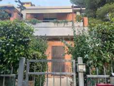 Foto Villa a schiera in vendita a Agugliano