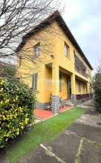 Foto Villa a schiera in vendita a Alba