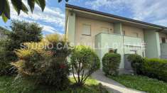 Foto Villa a schiera in vendita a Albano Sant'Alessandro