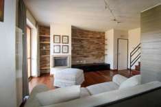 Foto Villa a schiera in vendita a Alta Valle Intelvi