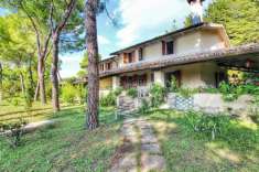 Foto Villa a schiera in vendita a Ancona