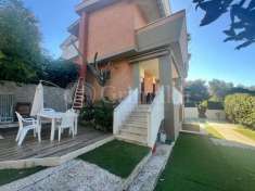 Foto Villa a schiera in vendita a Anzio