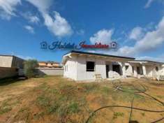 Foto Villa a schiera in vendita a Anzio