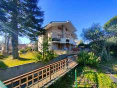 Foto Villa a schiera in vendita a Ariccia - 7 locali 300mq