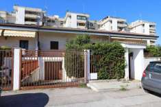 Foto Villa a schiera in vendita a Bari