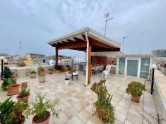 Foto Villa a schiera in vendita a Bari