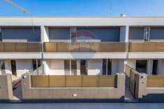 Foto Villa a schiera in vendita a Bari