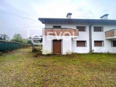 Foto Villa a schiera in vendita a Basiliano