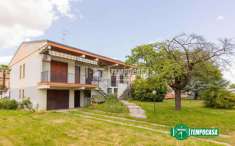 Foto Villa a schiera in vendita a Bellinzago Novarese