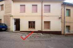 Foto Villa a schiera in vendita a Berchidda