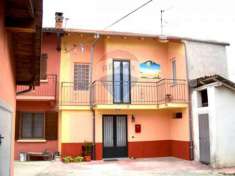 Foto Villa a schiera in vendita a Borgo Vercelli - 4 locali 95mq