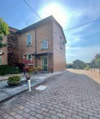 Foto Villa a schiera in vendita a Borgo Virgilio