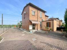 Foto Villa a schiera in vendita a Borgo Virgilio