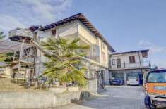 Foto Villa a schiera in vendita a Brebbia