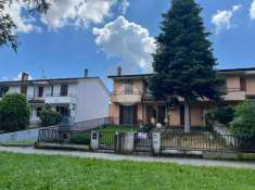 Foto Villa a schiera in vendita a Brescia