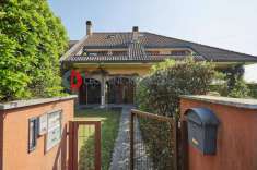 Foto Villa a schiera in vendita a Buccinasco
