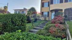 Foto Villa a schiera in vendita a Buguggiate